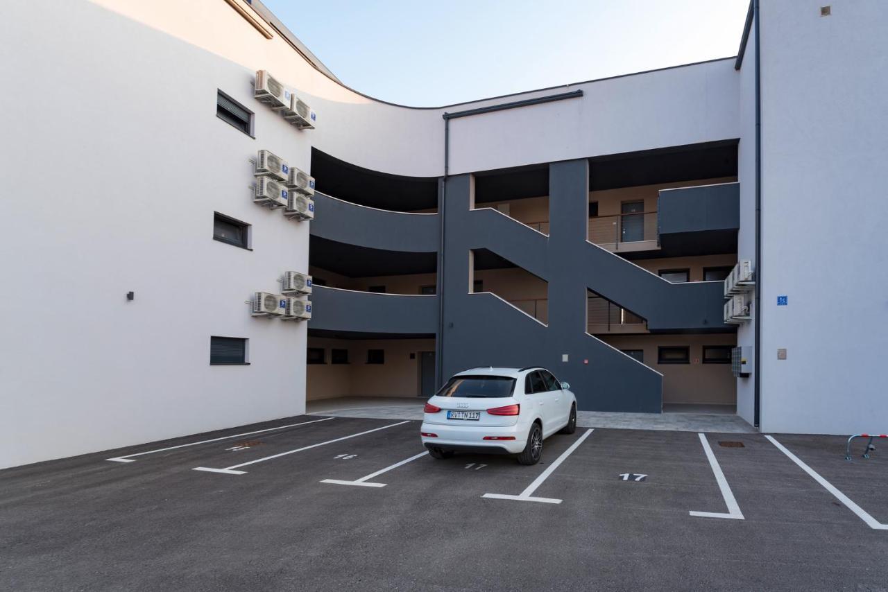 Apartment Belvedere Sea View メドゥリン エクステリア 写真